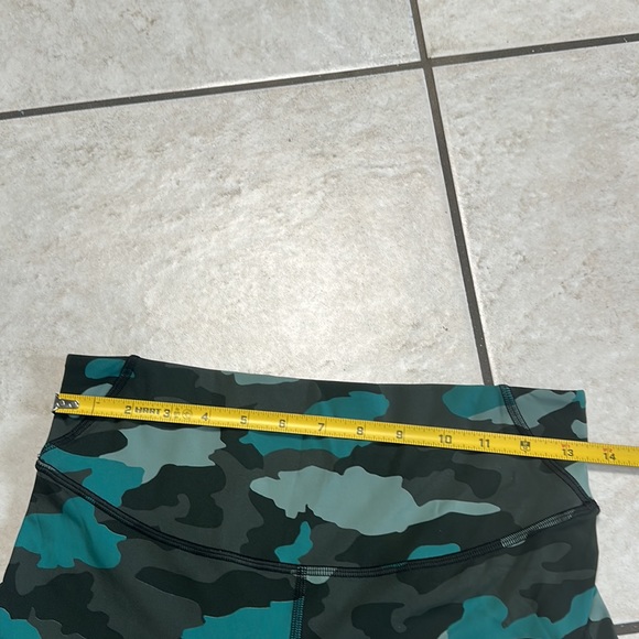Lululemon Base Pace High-Rise Tight 25" Heritage 365‎ Camo Tidewater Teal Multi - Picture 12 of 15